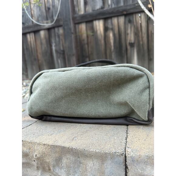 Lacrosse Shave Kit Travel Bathroom Make up Grooming - Olive Green/ Khaki - Picture 5 of 12